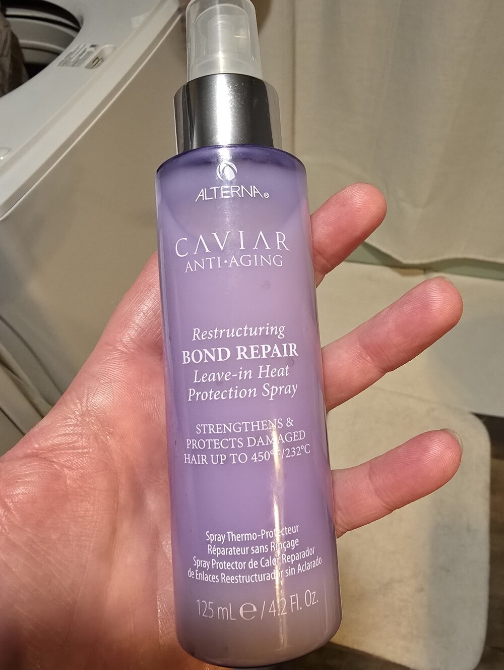 Alterna CAVIAR anti-aging BOND REPAIR Leave-in Heat Protectant Spray